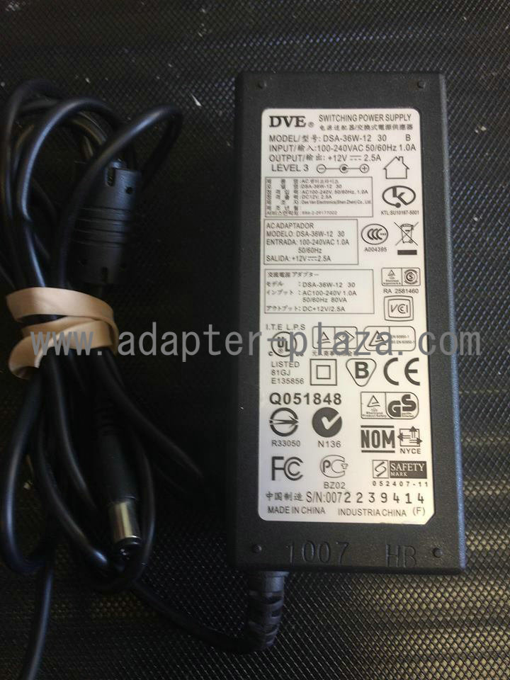 NEW DVE DSA-36W-12 30 B 12V 2.5A Switching Power Supply AC Adapter